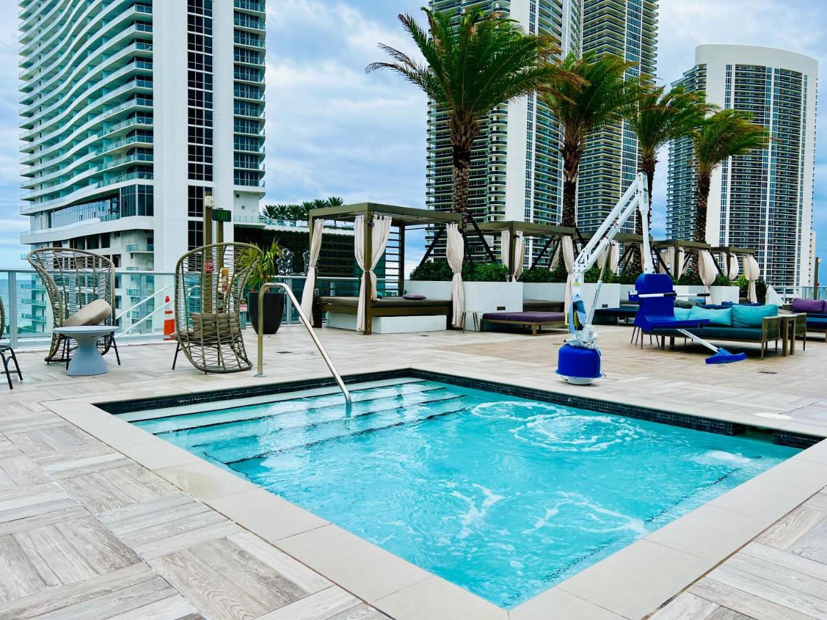 Hyde House - Luxury Waterfront 2Br 2Ba Apartment Suite With Direct Ocean View, Roof Top Pool, Resort Amenities Голливуд Экстерьер фото